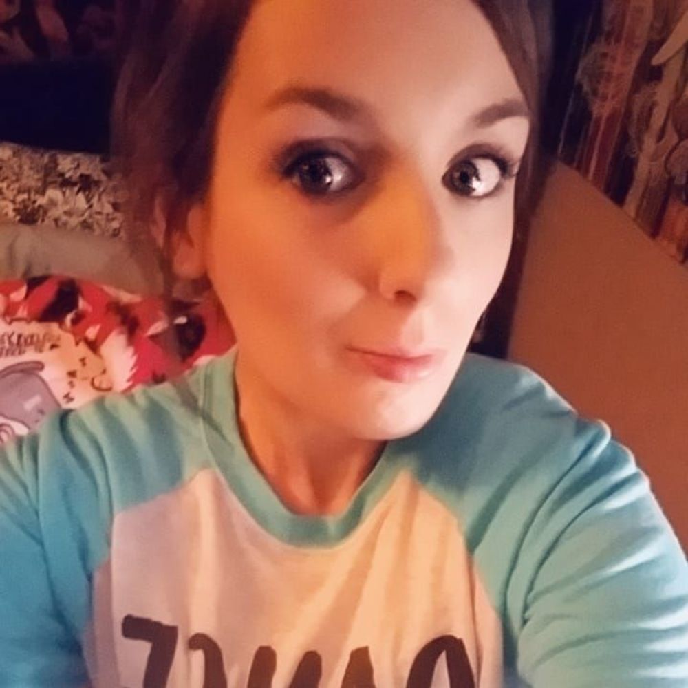 Meet your Posher, Alexi